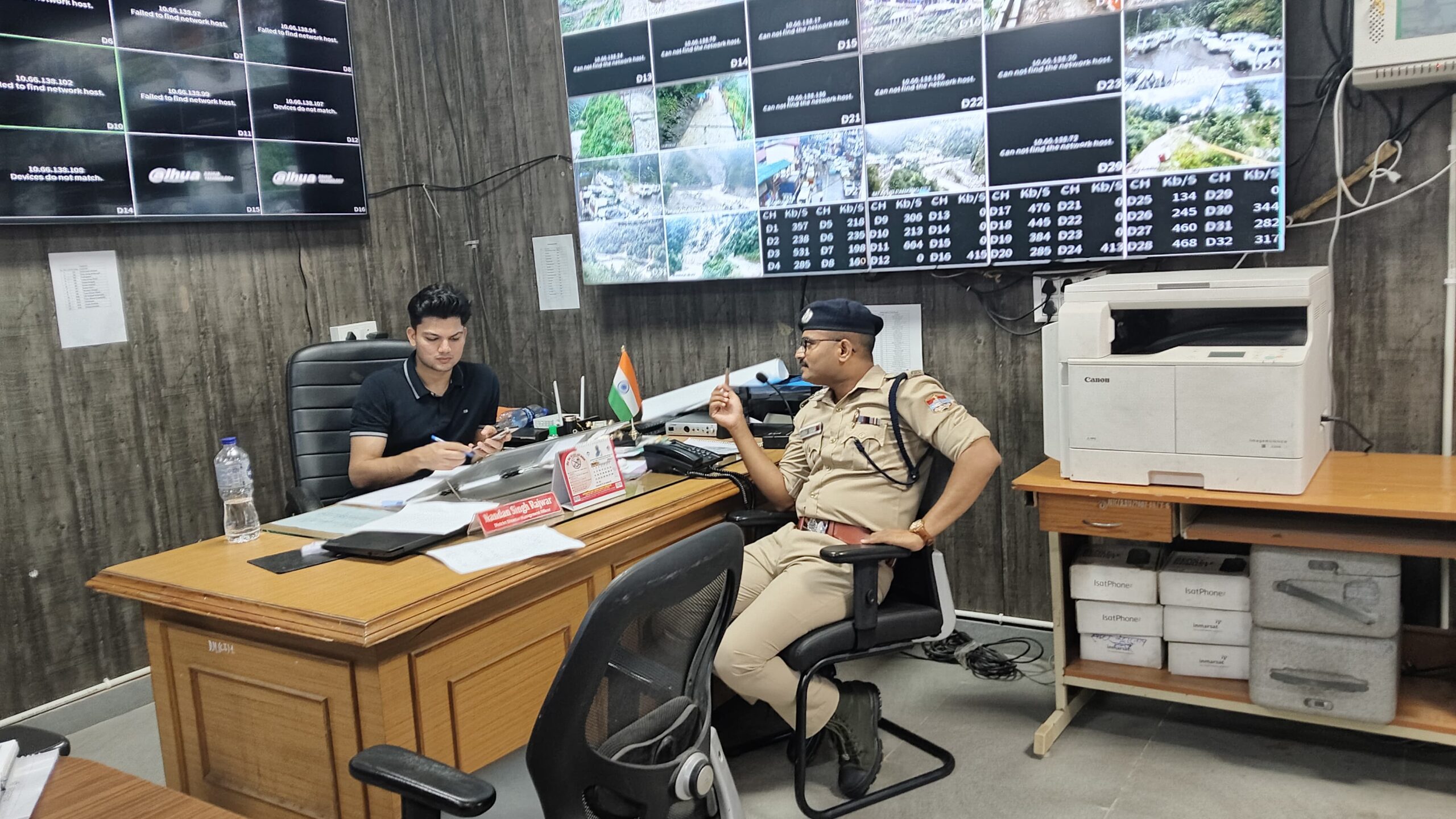 बसुकेदार क्षेत्र में अतिवृष्टि के कारण मलवा आने से प्रभावित क्षेत्रों में जिला प्रशासन द्वारा राहत व बचाव कार्य युद्धस्तर पर जारी